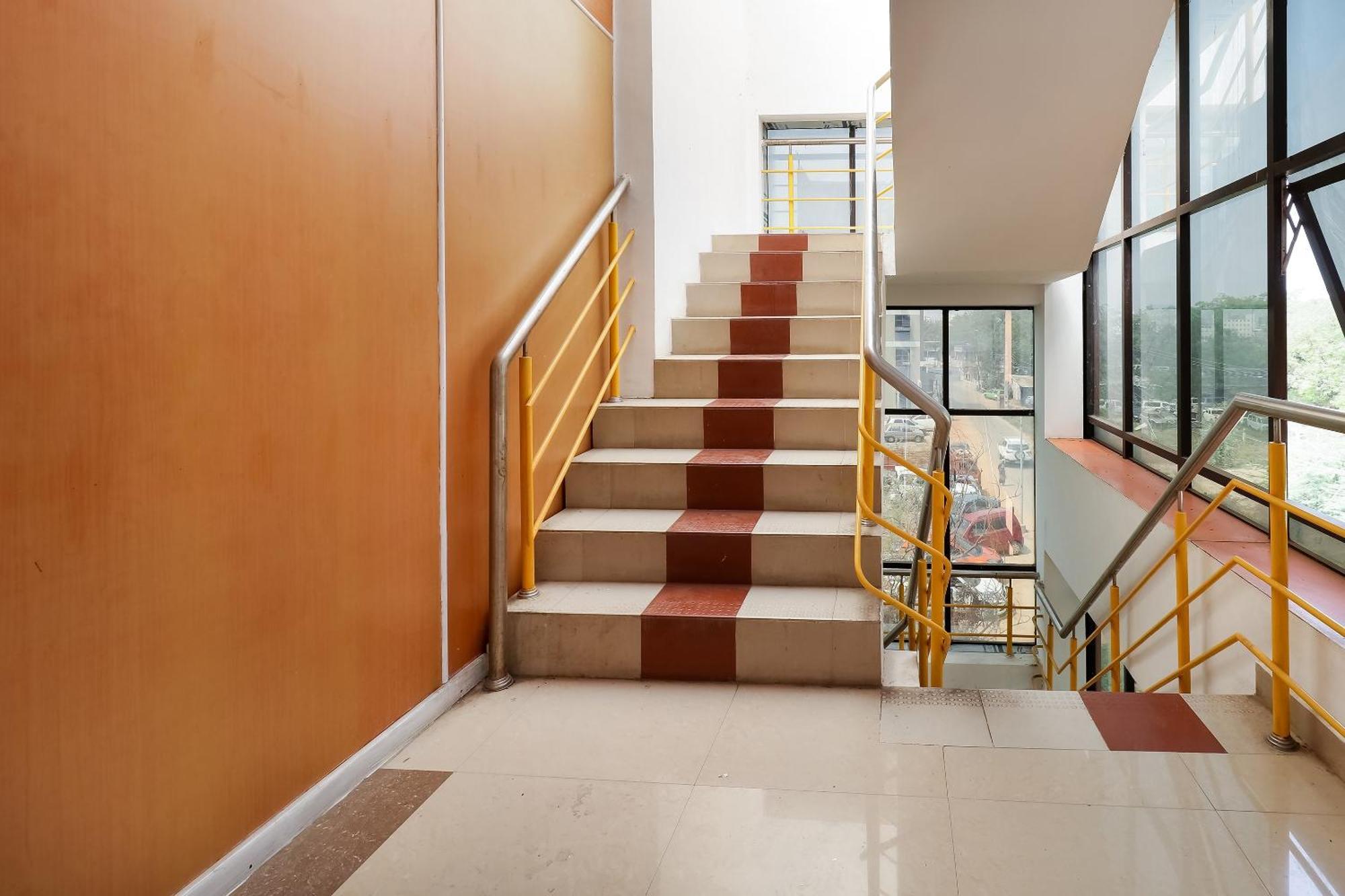 Super Hotel O Rj Tower Tallakulam Экстерьер фото
